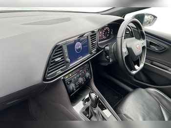 Used SEAT Leon 2019 for sale - 77512604: Photo