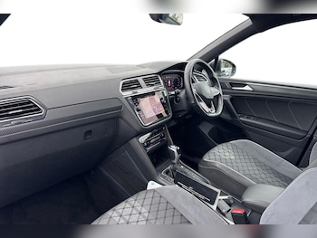 Used Volkswagen Tiguan 2023 for sale - 79445912: Photo