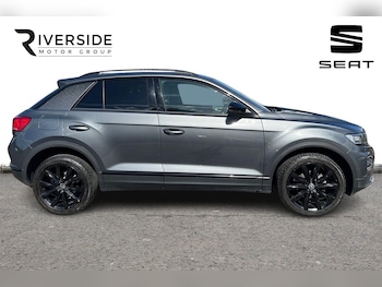 Used Volkswagen T-Roc 2021 for sale - 78049786: Photo