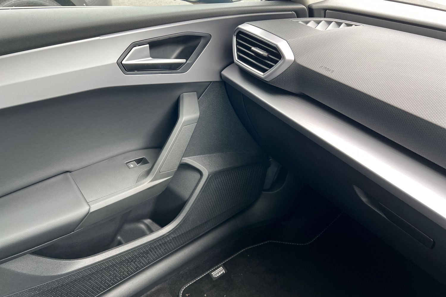 Used SEAT Leon 2025 for sale - 76709401: Photo 29