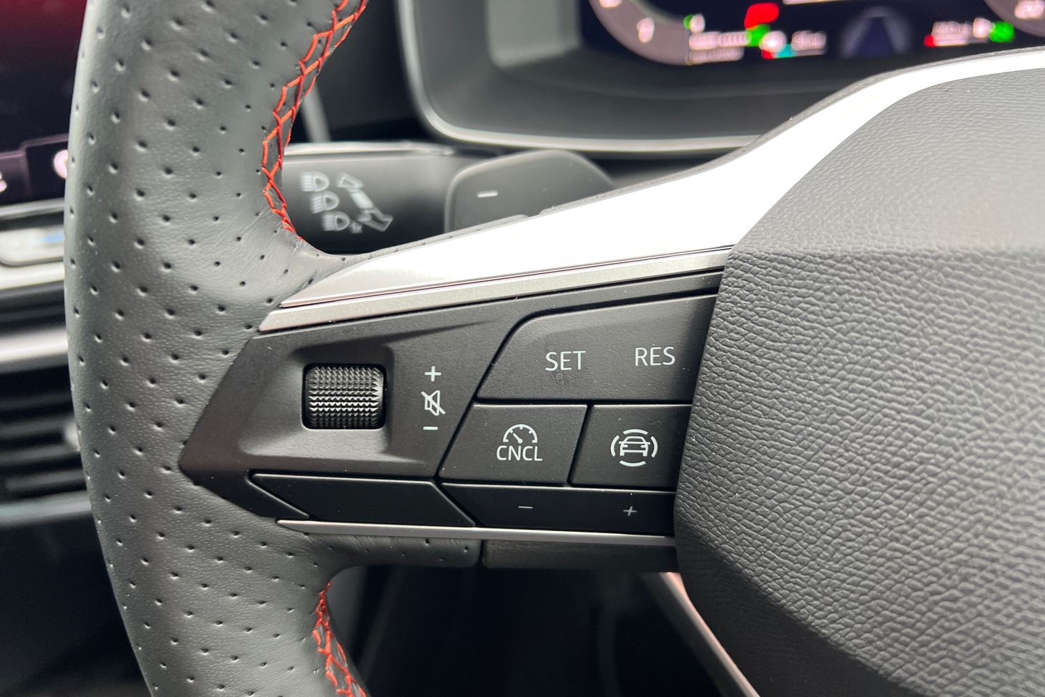 Used SEAT Leon 2025 for sale - 76709401: Photo 32