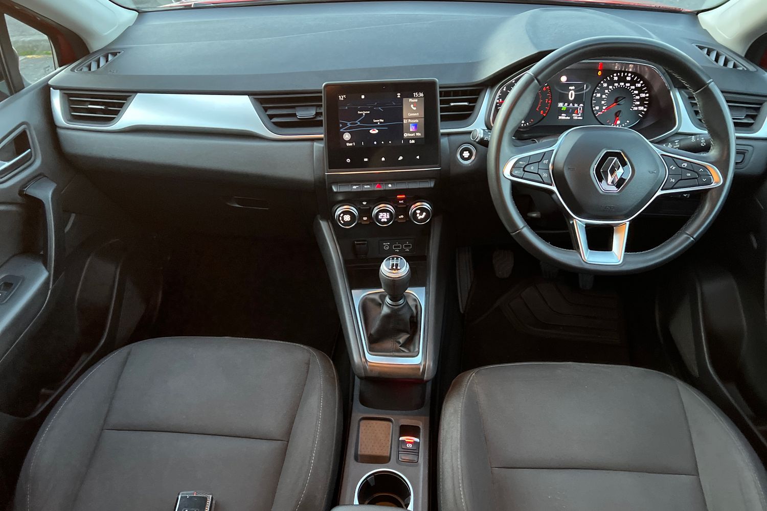 Used Renault Captur 2020 for sale - 76901357: Photo 15