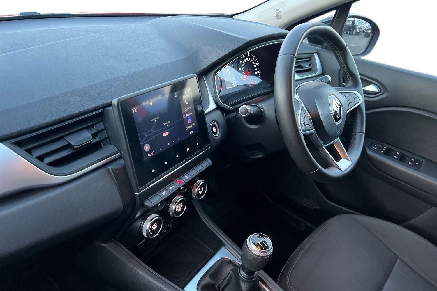 Used Renault Captur 2020 for sale - 76901357: Photo 2