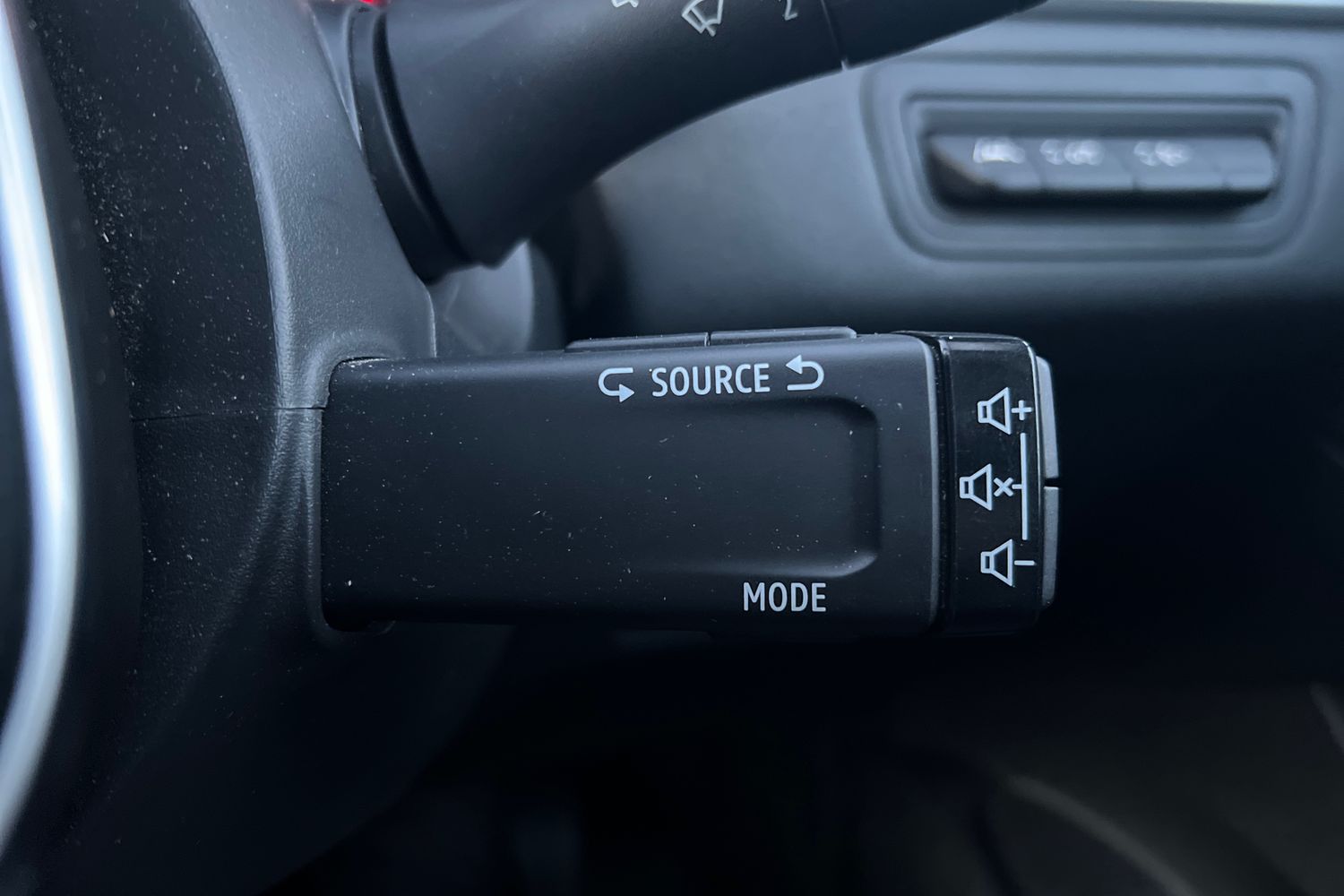 Used Renault Captur 2020 for sale - 76901357: Photo 31