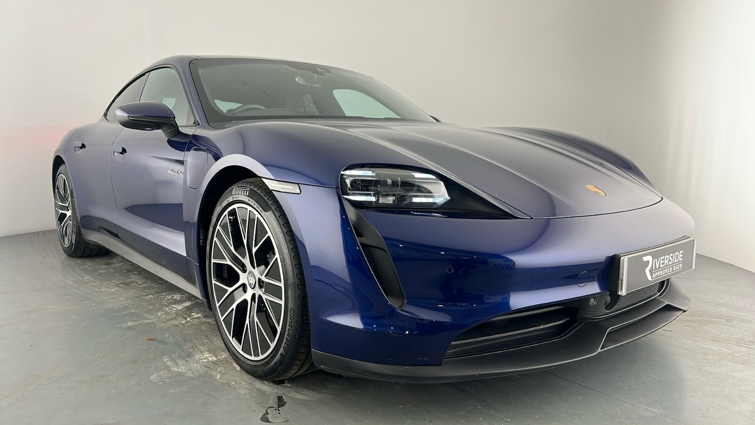 Used Porsche Taycan 2021 for sale - 77372999: Photo 14