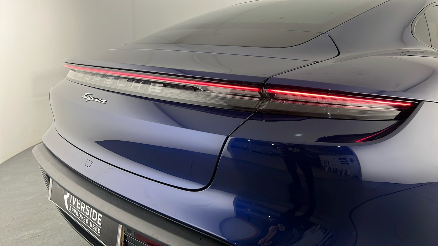 Used Porsche Taycan 2021 for sale - 77372999: Photo 17