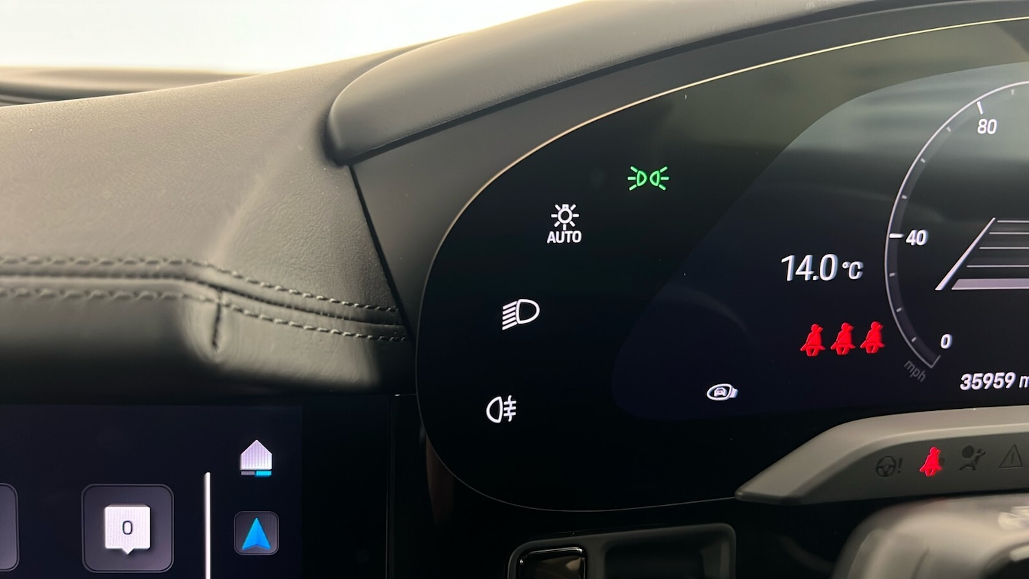 Used Porsche Taycan 2021 for sale - 77372999: Photo 29