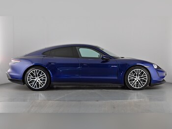 Used Porsche Taycan 2021 for sale - 77372999: Photo