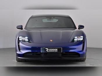 Used Porsche Taycan 2021 for sale - 77372999: Photo