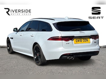 Used Jaguar XF 2018 for sale - 78081091: Photo