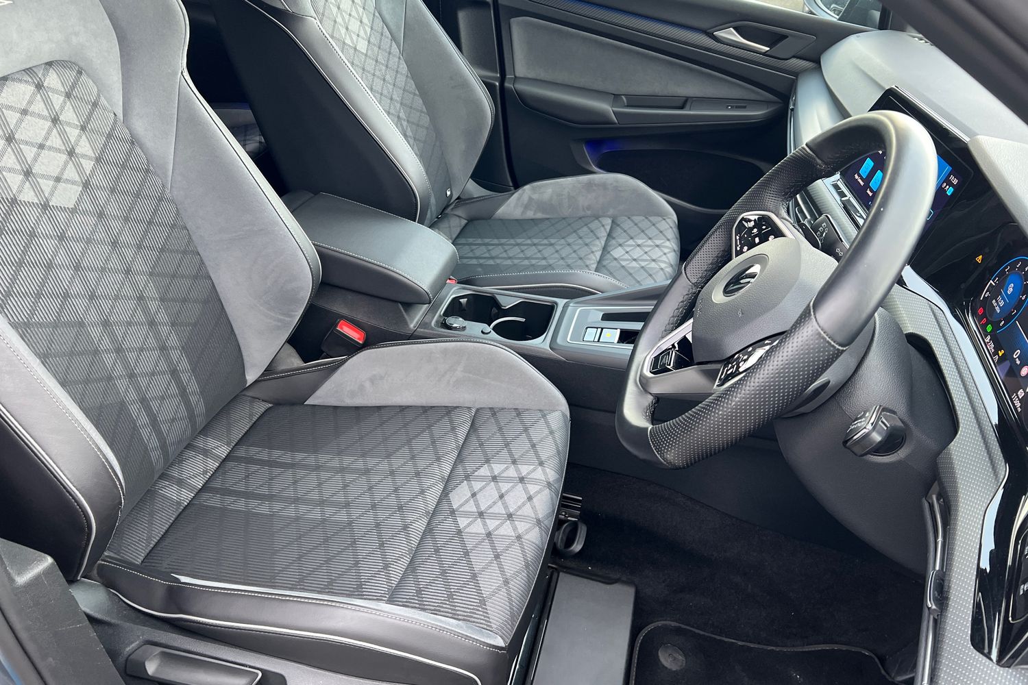 Used Volkswagen Golf 2022 for sale - 77105982: Photo 26