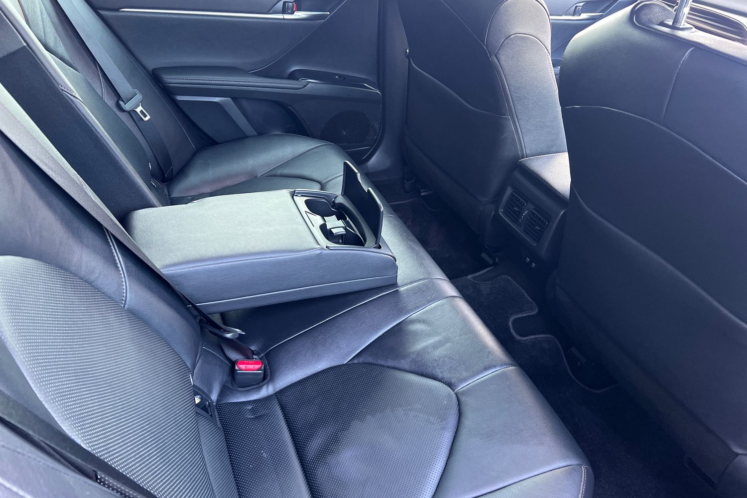 Used Toyota Camry 2020 for sale - 77614446: Photo 17