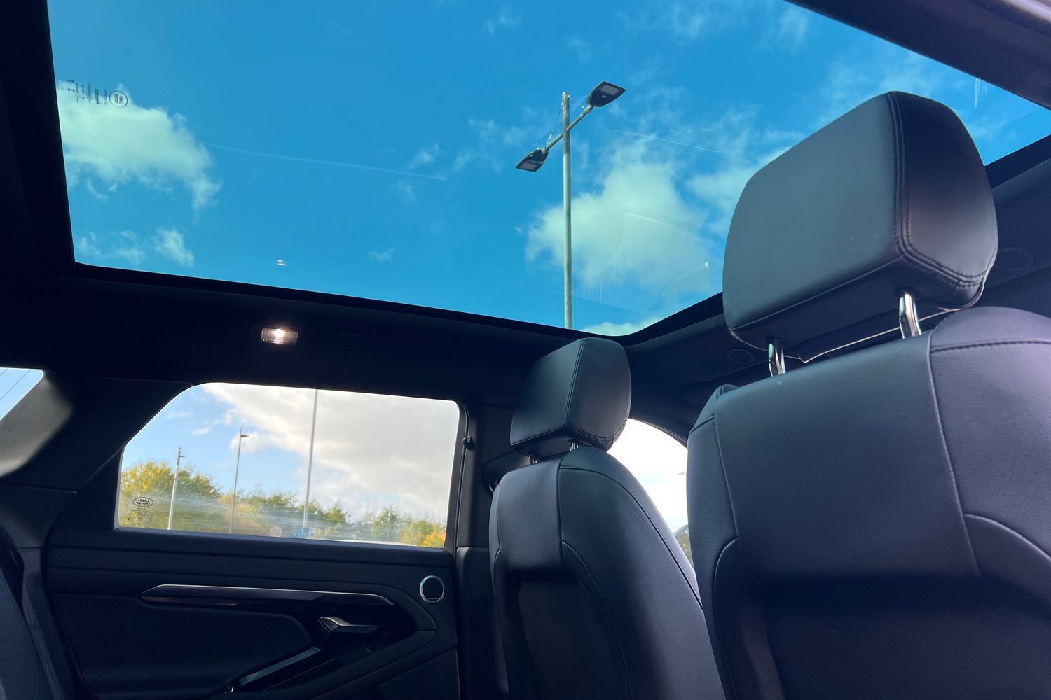 Used Land Rover Range Rover Evoque 2023 for sale - 76683944: Photo 21