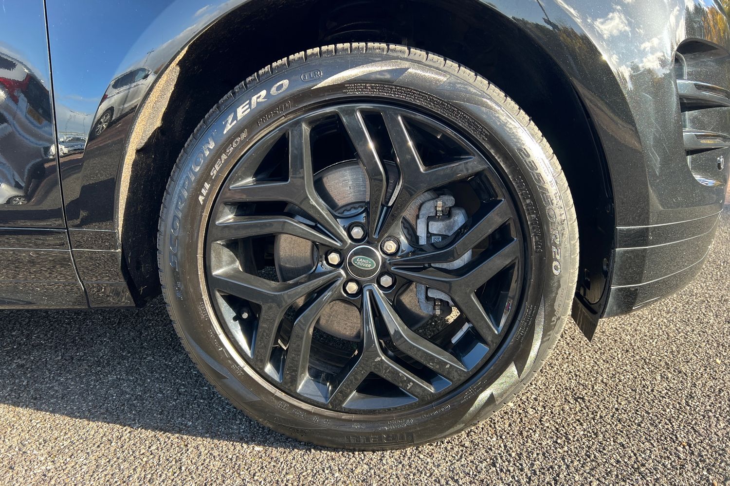 Used Land Rover Range Rover Evoque 2023 for sale - 76683944: Photo 5