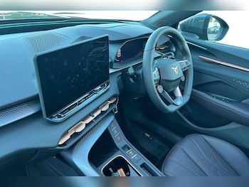Used Cupra Terramar 2025 for sale - 78824447: Photo