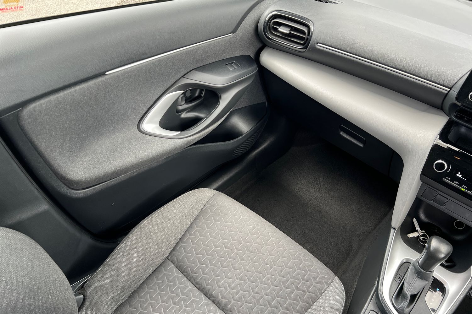 Used Toyota Yaris Cross 2022 for sale - 76683916: Photo 19