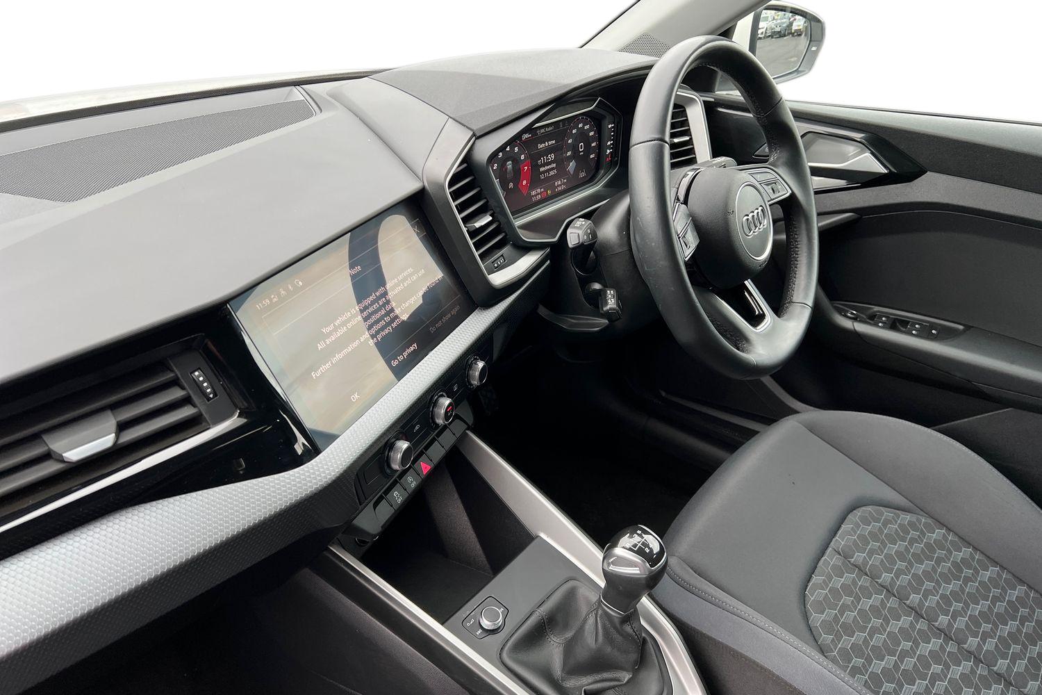 Used Audi A1 2023 for sale - 76683941: Photo 2