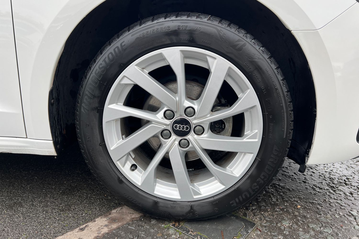 Used Audi A1 2023 for sale - 76683941: Photo 5