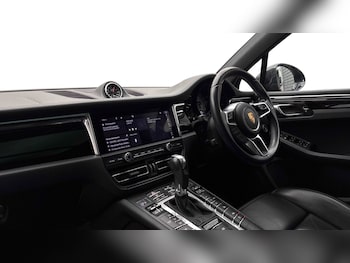 Used Porsche Macan 2020 for sale - 78568516: Photo