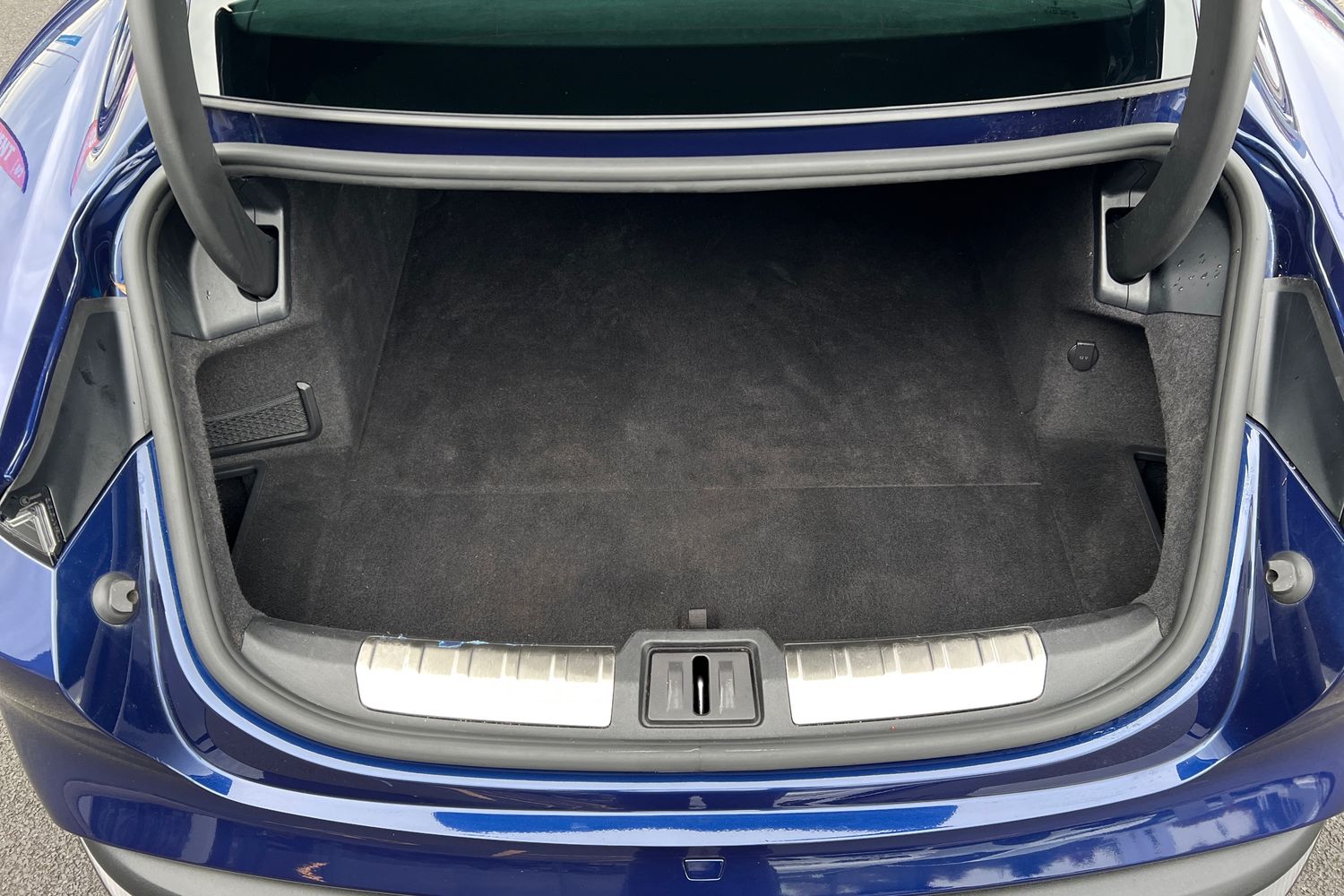 Used Porsche Taycan 2022 for sale - 76683879: Photo 13