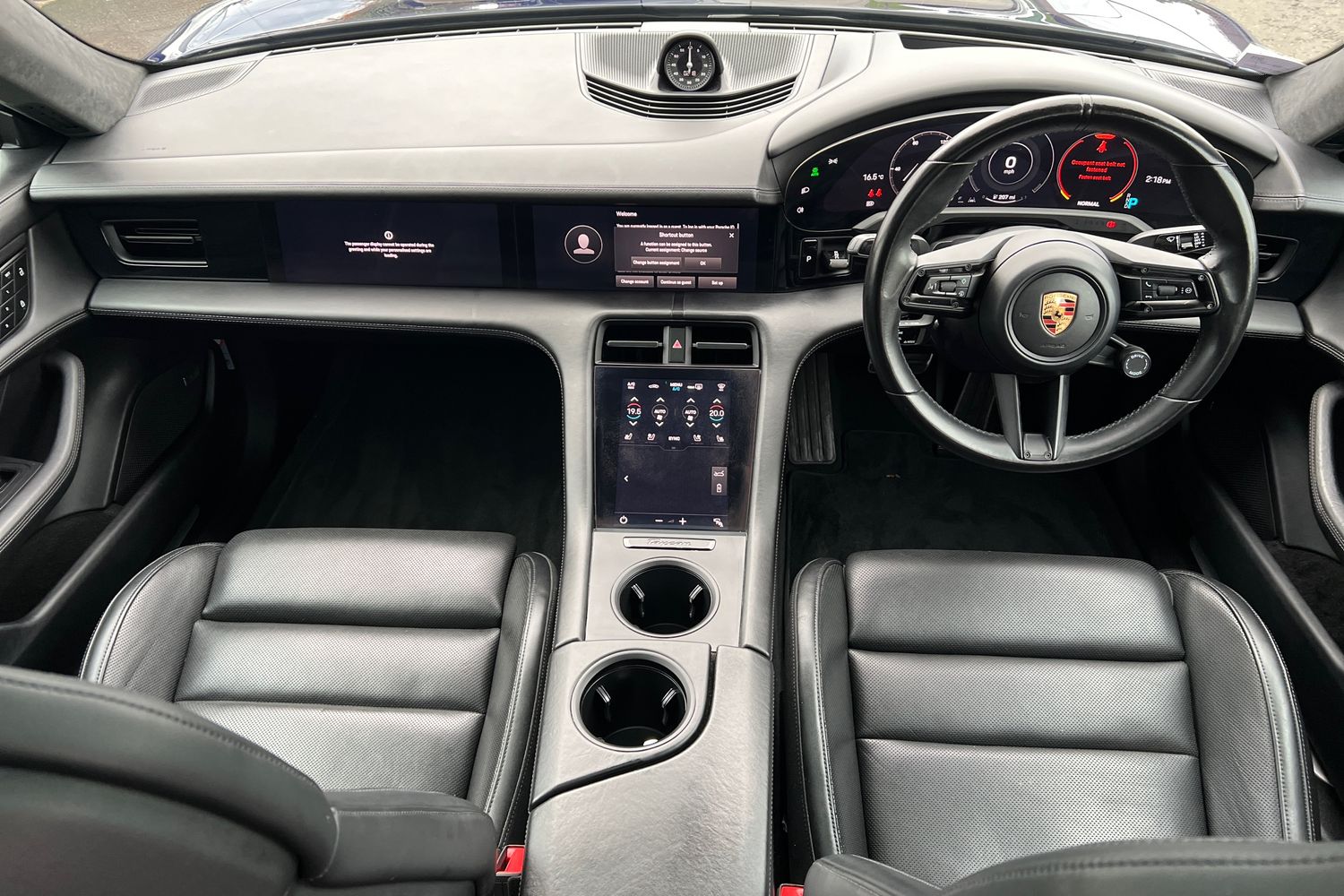 Used Porsche Taycan 2022 for sale - 76683879: Photo 14