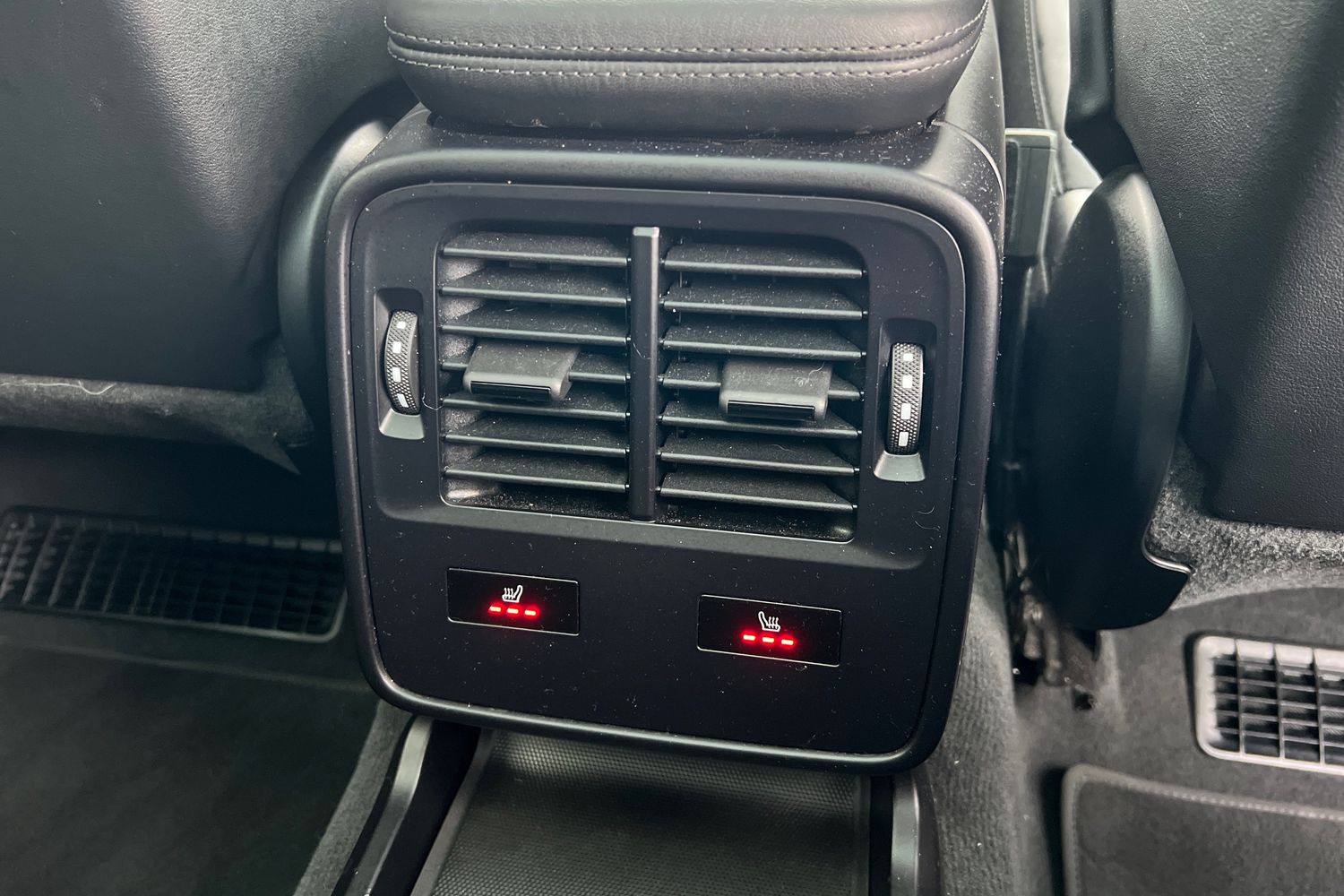 Used Porsche Taycan 2022 for sale - 76683879: Photo 16