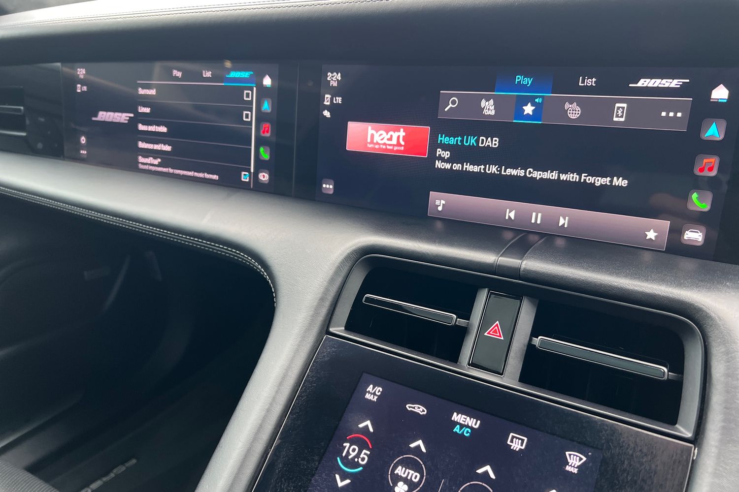 Used Porsche Taycan 2022 for sale - 76683879: Photo 31