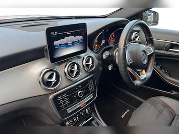 Used Mercedes-Benz GLA 2019 for sale - 76971313: Photo