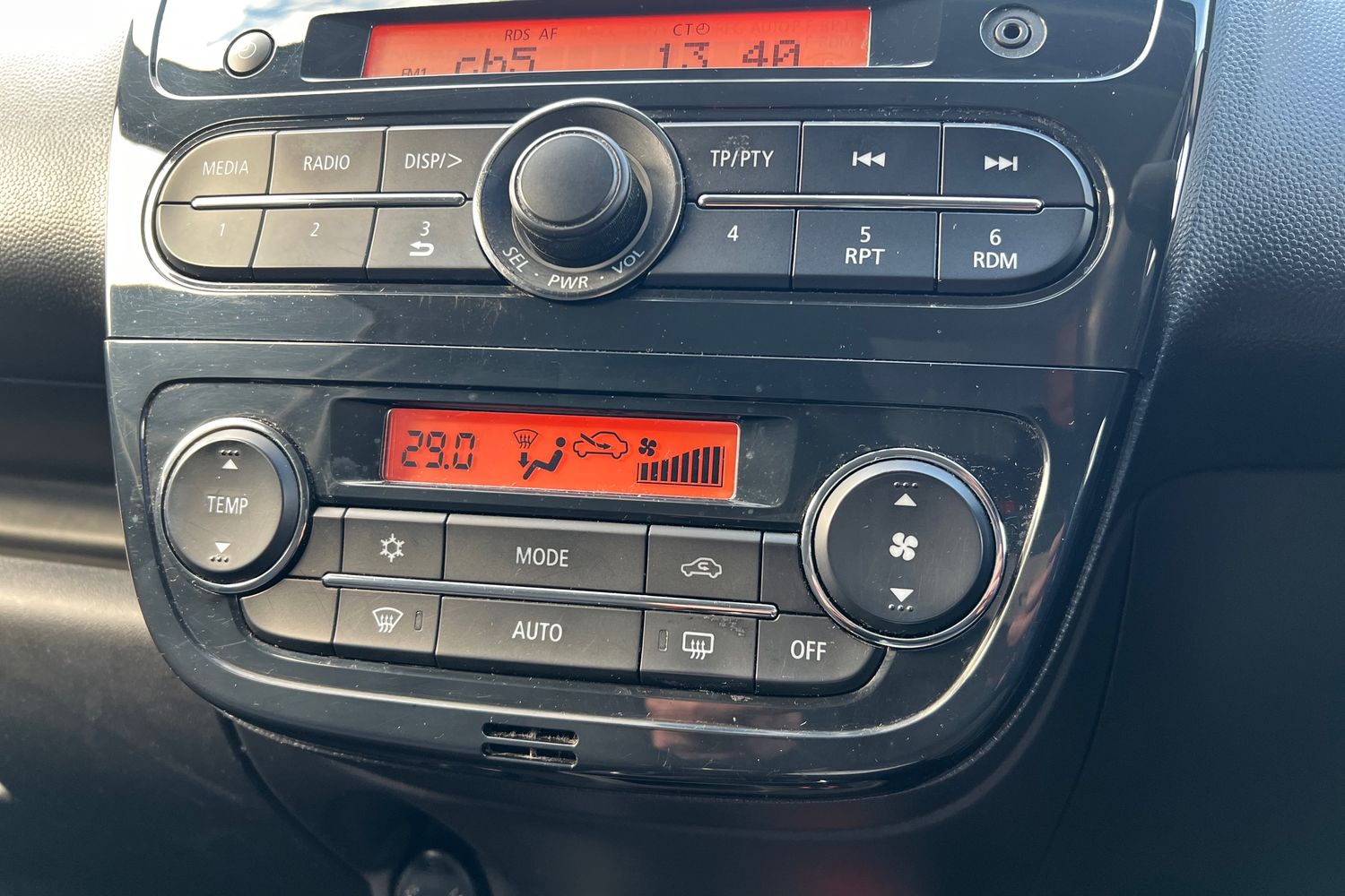 Used Mitsubishi Mirage 2017 for sale - 76971311: Photo 34