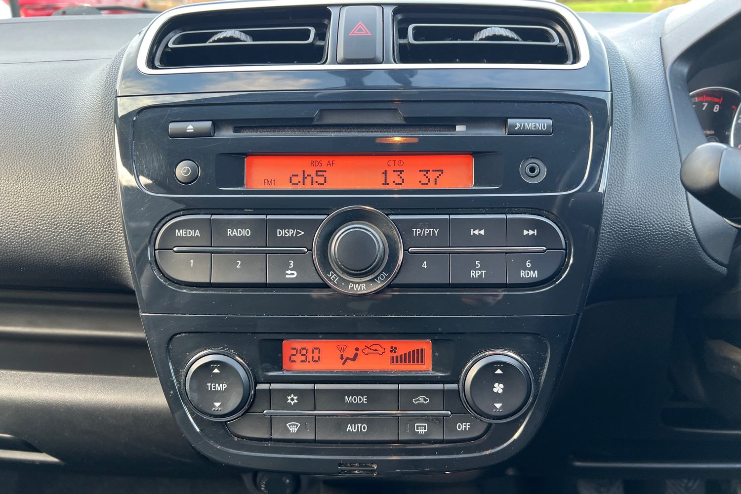 Used Mitsubishi Mirage 2017 for sale - 76971311: Photo 7