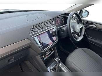 Used Volkswagen Tiguan Allspace 2024 for sale - 77483041: Photo