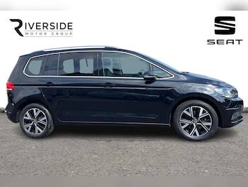 Used Volkswagen Touran 2023 for sale - 79445916: Photo