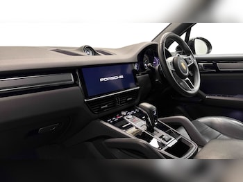 Used Porsche Cayenne 2022 for sale - 78568523: Photo