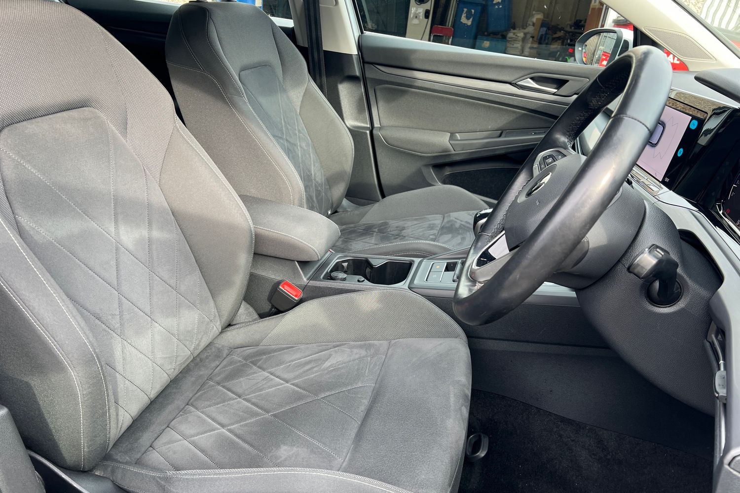 Used Volkswagen Golf 2021 for sale - 76683905: Photo 24