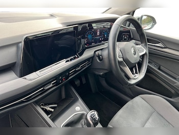 Used Volkswagen Golf 2021 for sale - 76683905: Photo