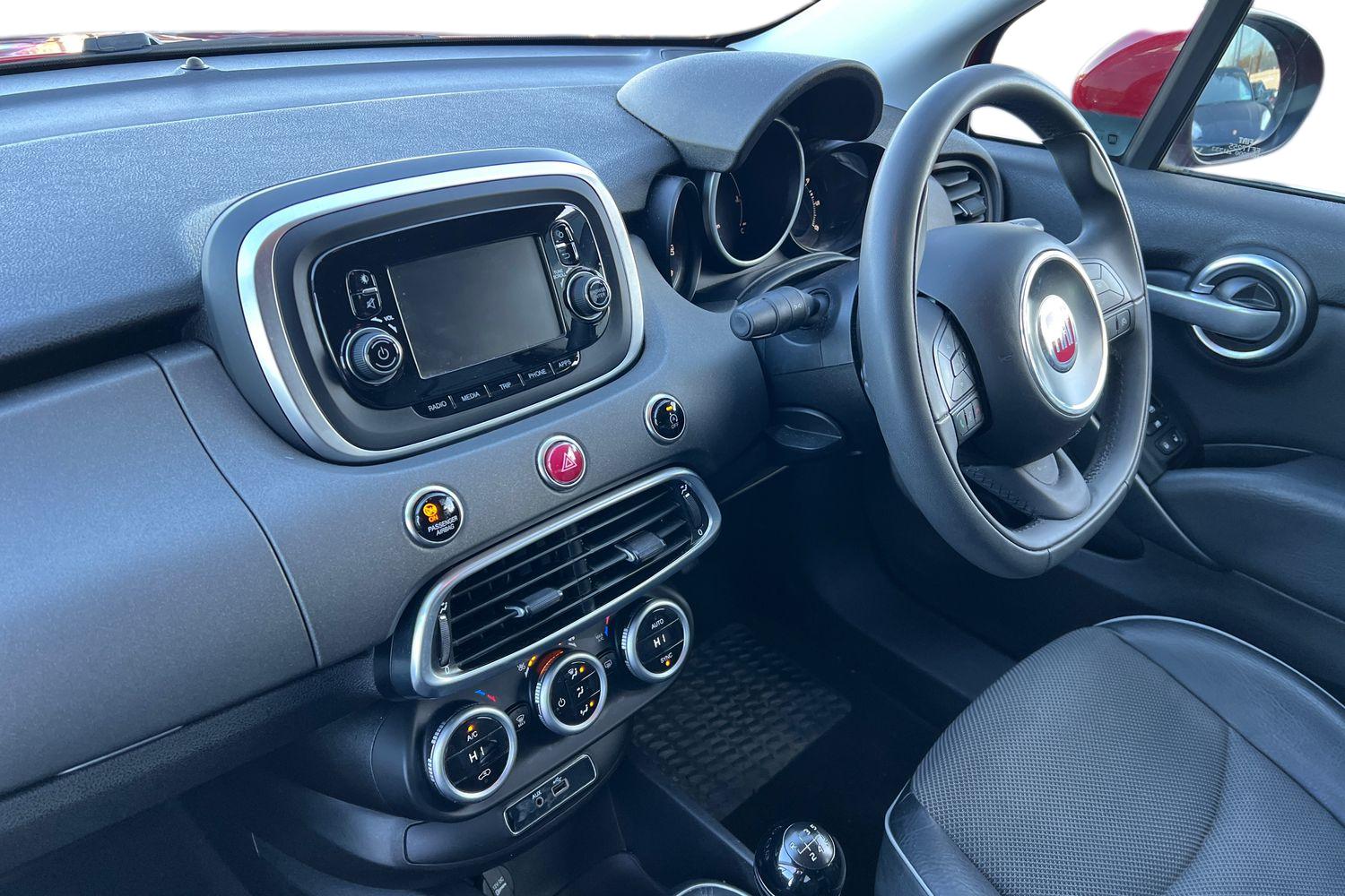 Used Fiat 500X 2016 for sale - 76731641: Photo 2