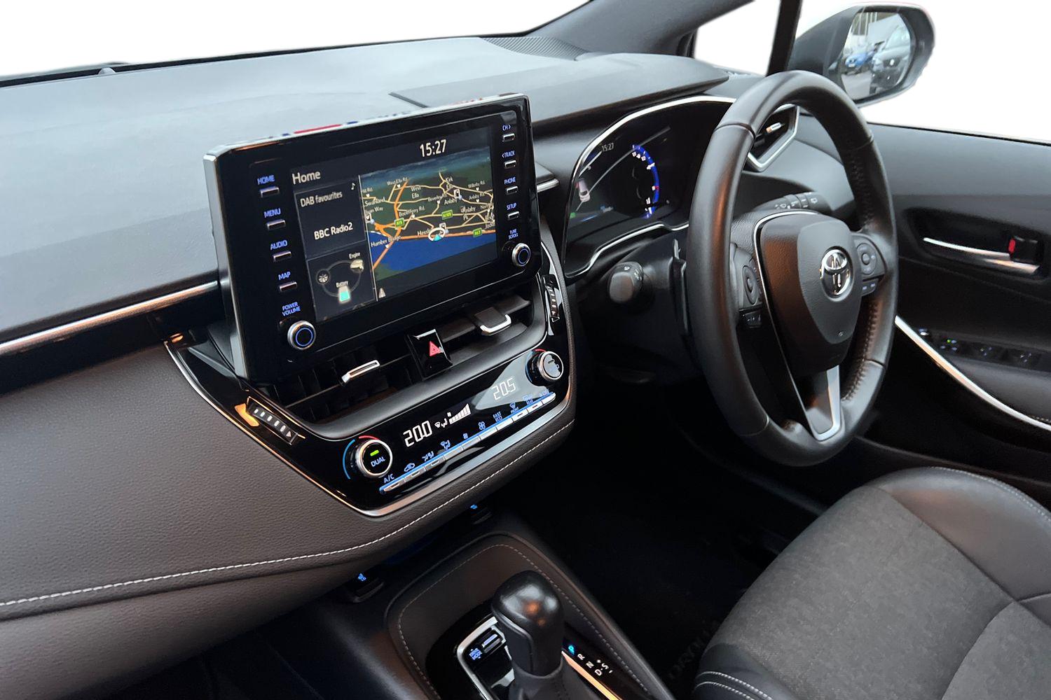 Used Toyota Corolla 2021 for sale - 76907884: Photo 2