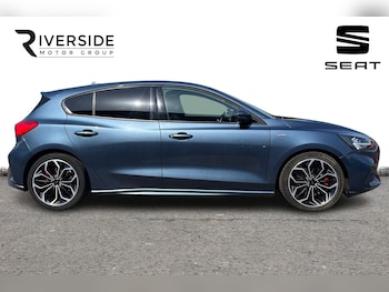 Used Ford Focus 2019 for sale - 78042030: Photo