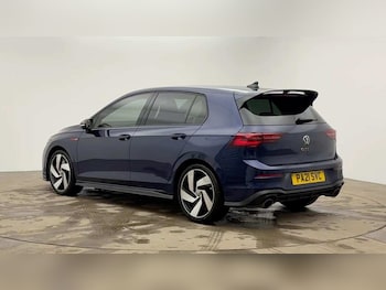 Used Volkswagen Golf 2021 for sale - 77653120: Photo