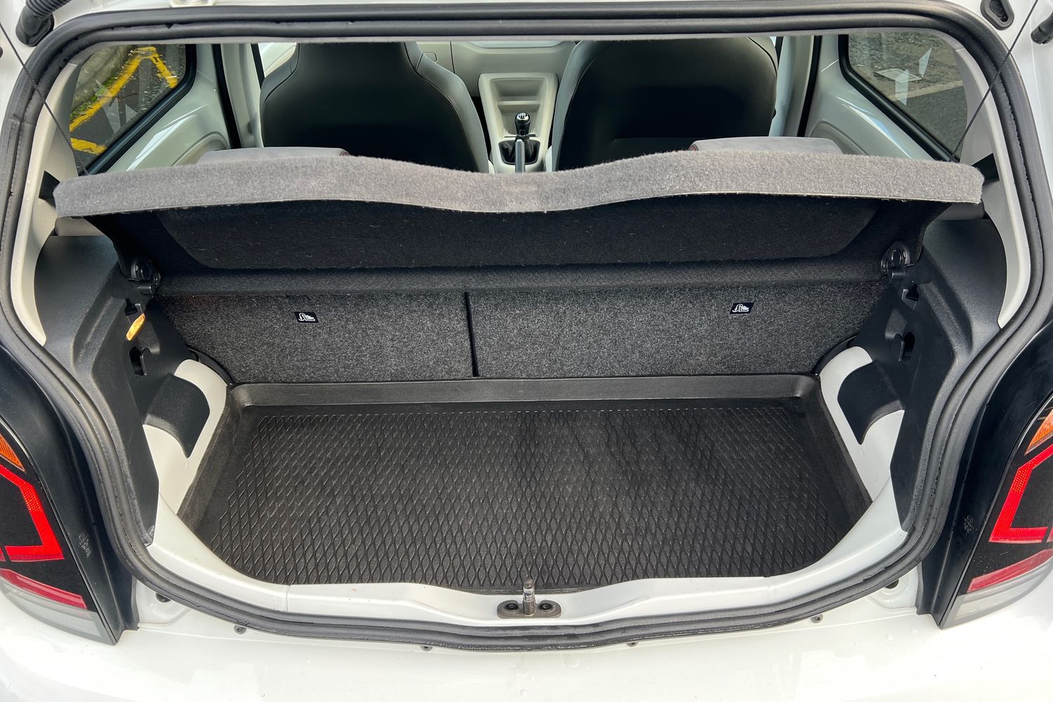 Used Volkswagen up! 2019 for sale - 76683912: Photo 13