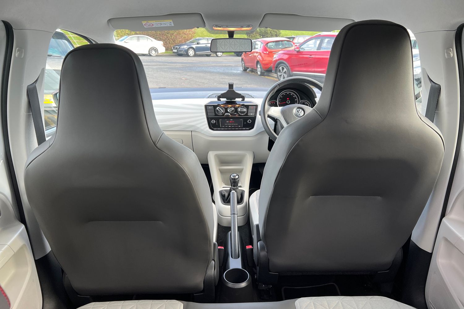 Used Volkswagen up! 2019 for sale - 76683912: Photo 14