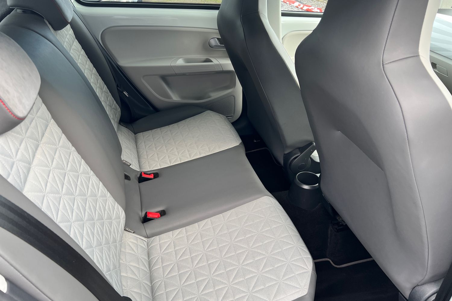 Used Volkswagen up! 2019 for sale - 76683912: Photo 16