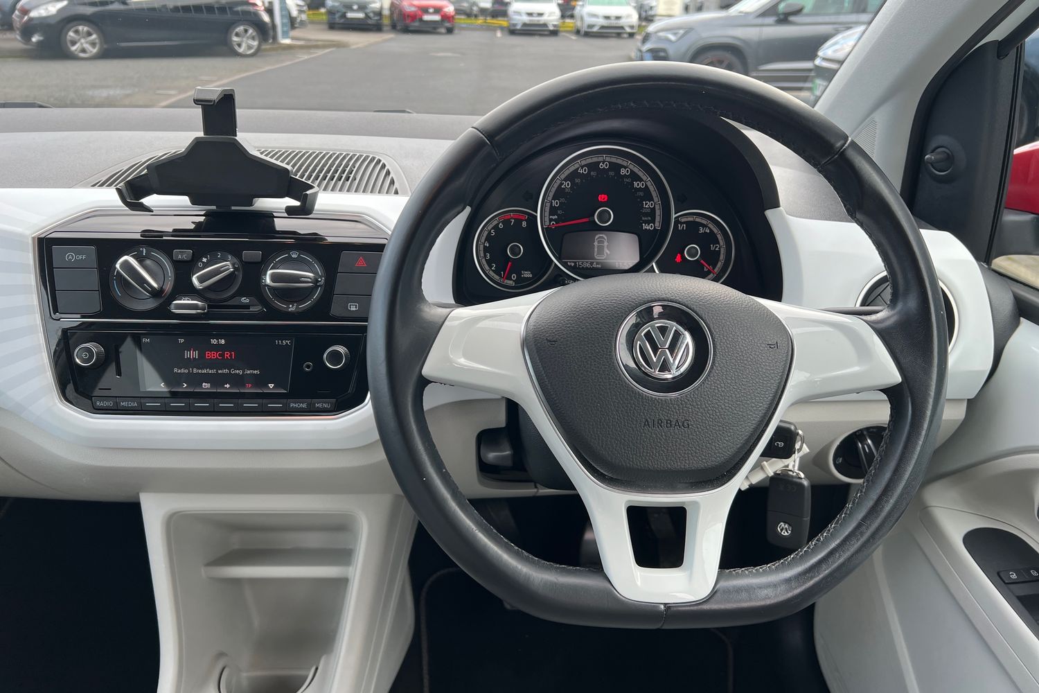 Used Volkswagen up! 2019 for sale - 76683912: Photo 18