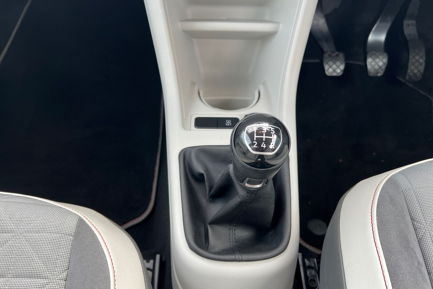 Used Volkswagen up! 2019 for sale - 76683912: Photo 20