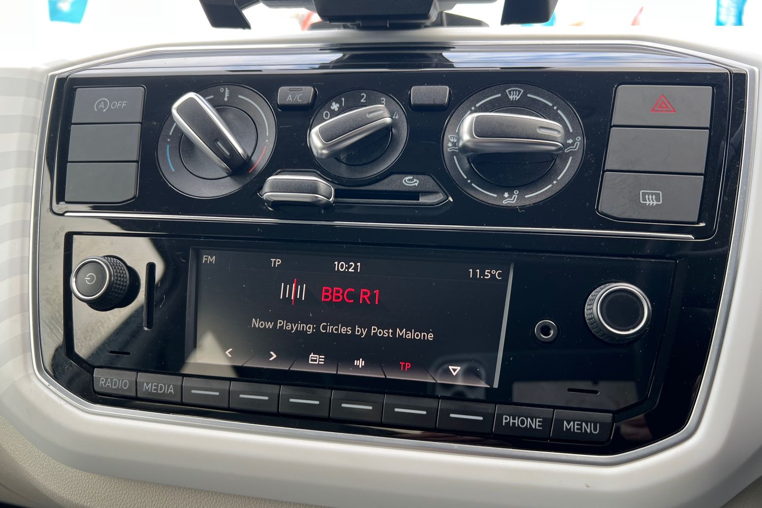 Used Volkswagen up! 2019 for sale - 76683912: Photo 33