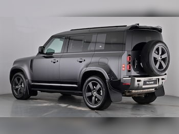 Used Land Rover Defender 2023 for sale - 78411771: Photo