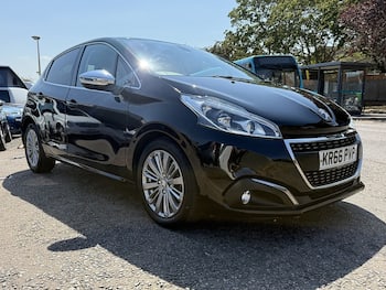 Used Peugeot 208 2016 for sale - 79434104: Photo