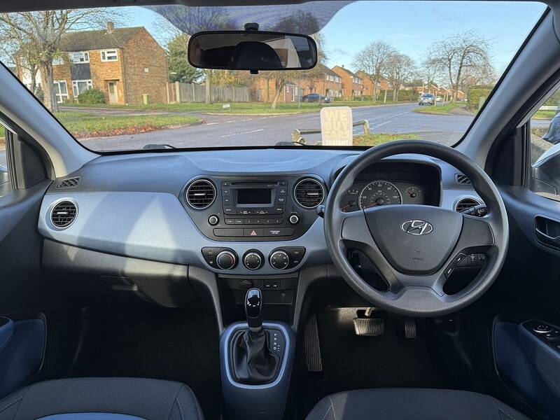 Used Hyundai i10 2015 for sale - 77720602: Photo 10