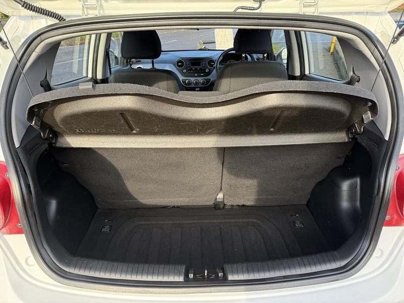 Used Hyundai i10 2015 for sale - 77720602: Photo 14