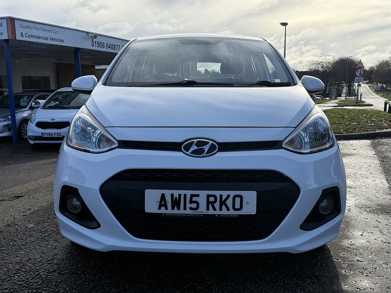 Used Hyundai i10 2015 for sale - 77720602: Photo 2